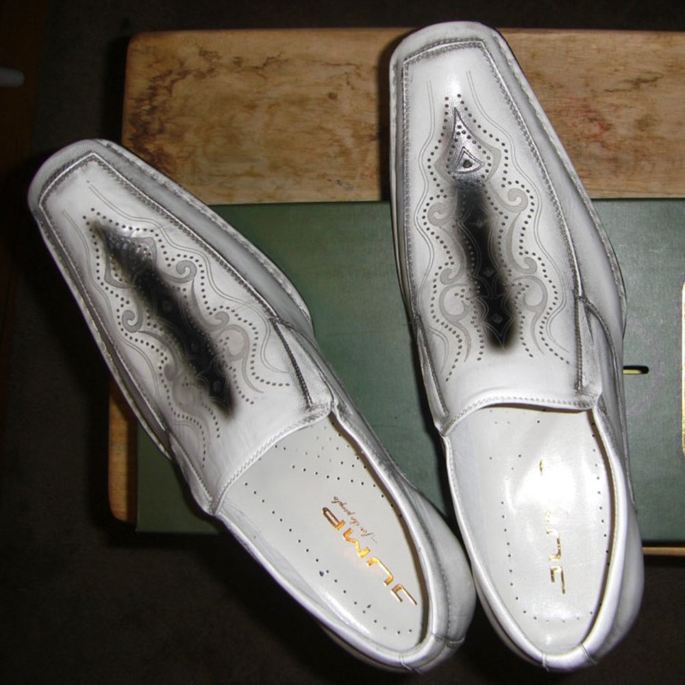 JUMP - WHITE LOAFERS [SIZE 12] NEW IN BOX
